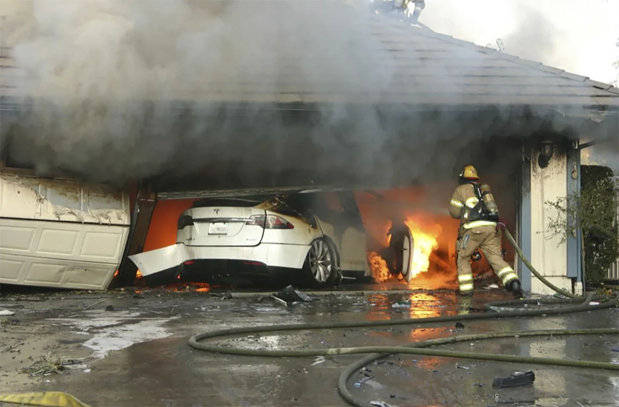 Maximizing Fire Safety in Electric Vehicles: Understanding the Risks and Precautions